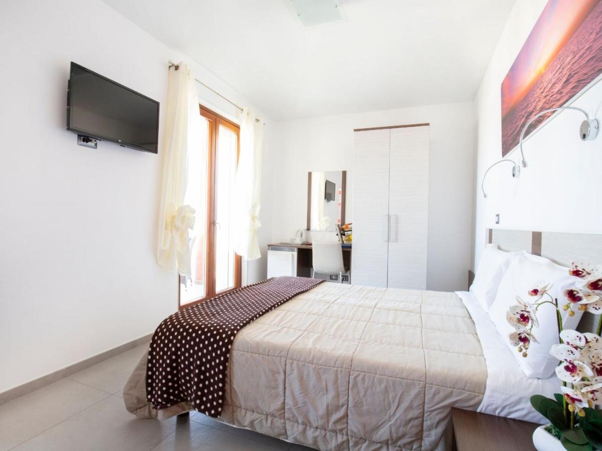 Navicri B&B Vieste Bagian luar foto